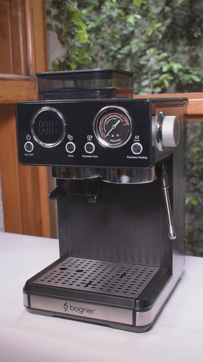 Bogner Cafetera Semiautomática 20b Con Molino BDCM20G